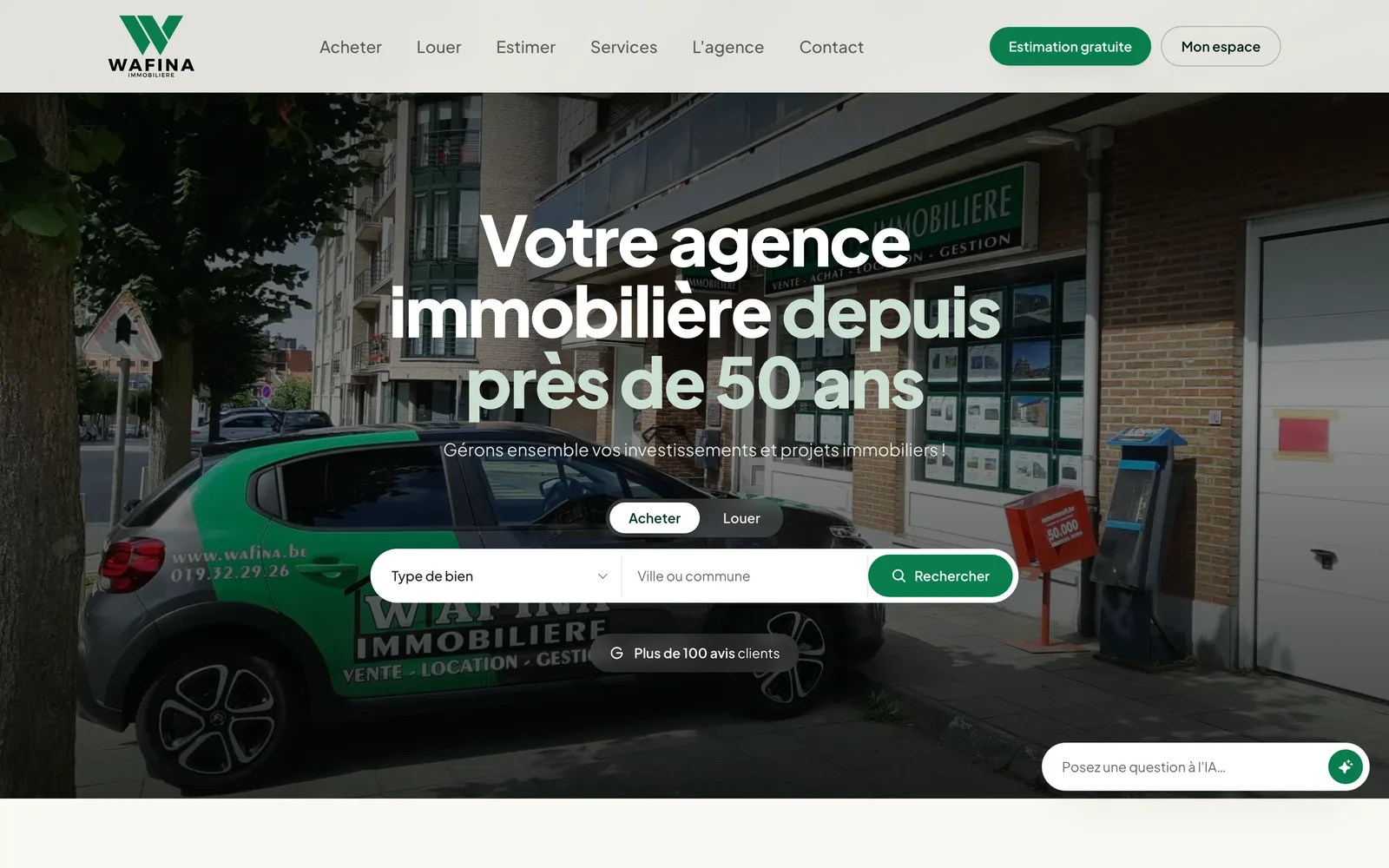 La recherche de biens dès l'arrivée, et l'assistant disponible en bas d'écran sur toutes les pages.